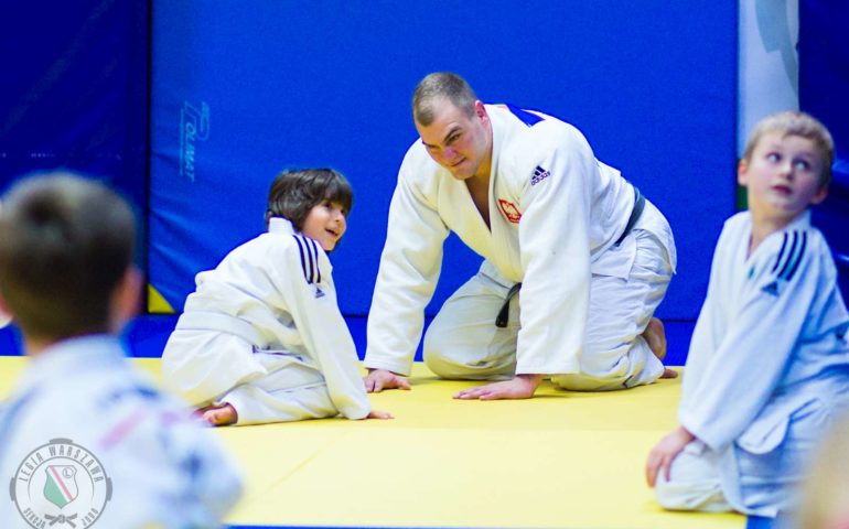 Korzyści dla dzieci szkolnych wynikające z trenowania judo